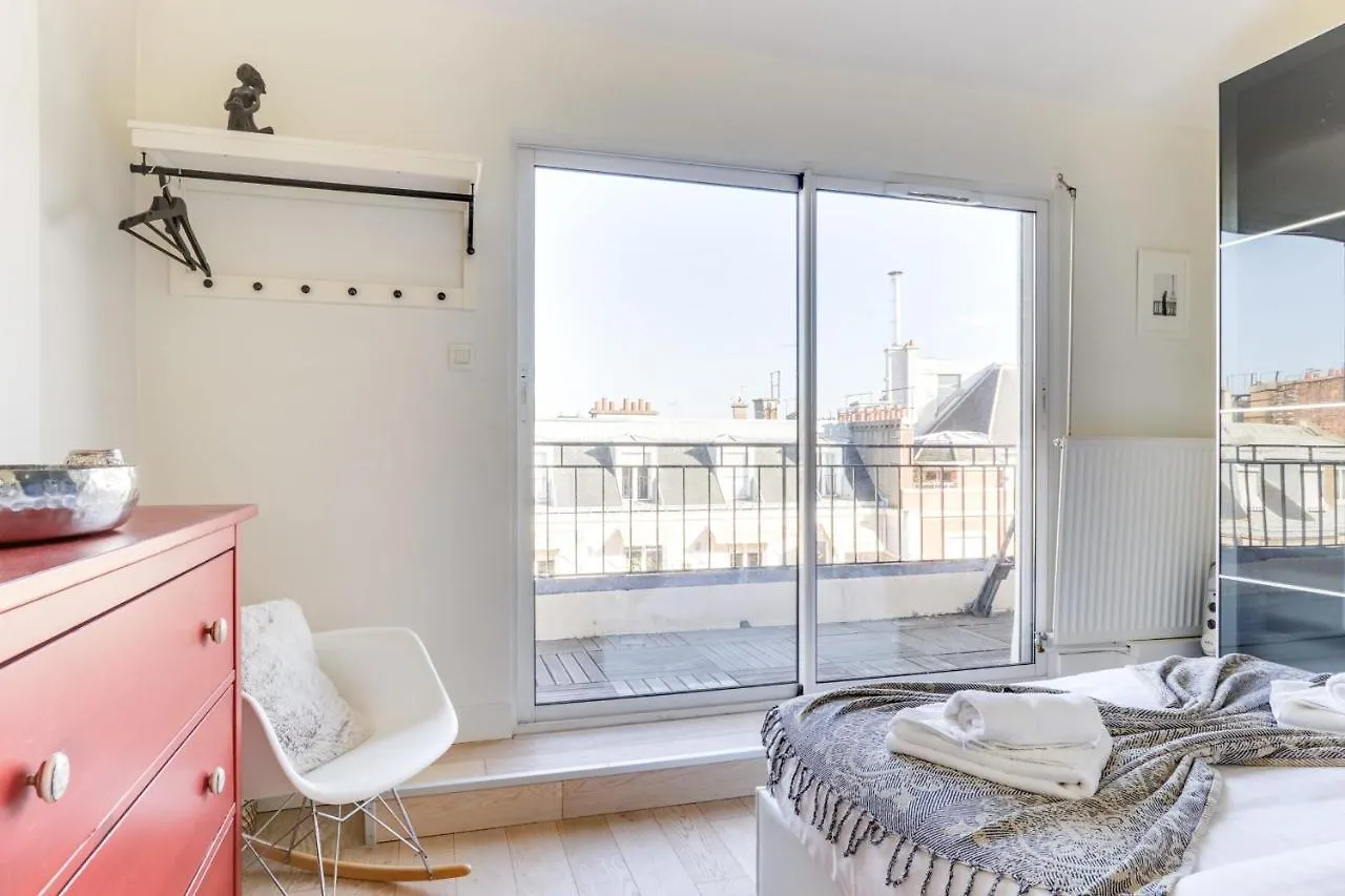 דירה פריז Guestready - Appartement Terrasse Vue Tour Eiffel